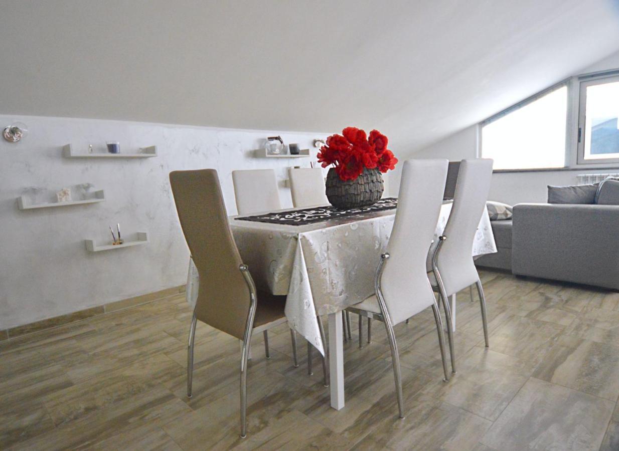 A Casa Di Lalla Bracciano  Buitenkant foto